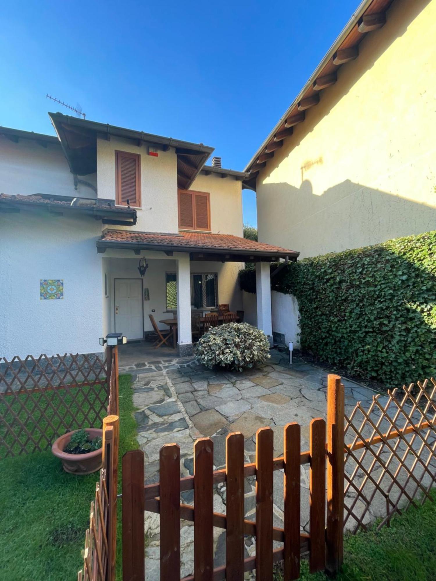 Villa Mia Lugano Lake Brusimpiano Εξωτερικό φωτογραφία