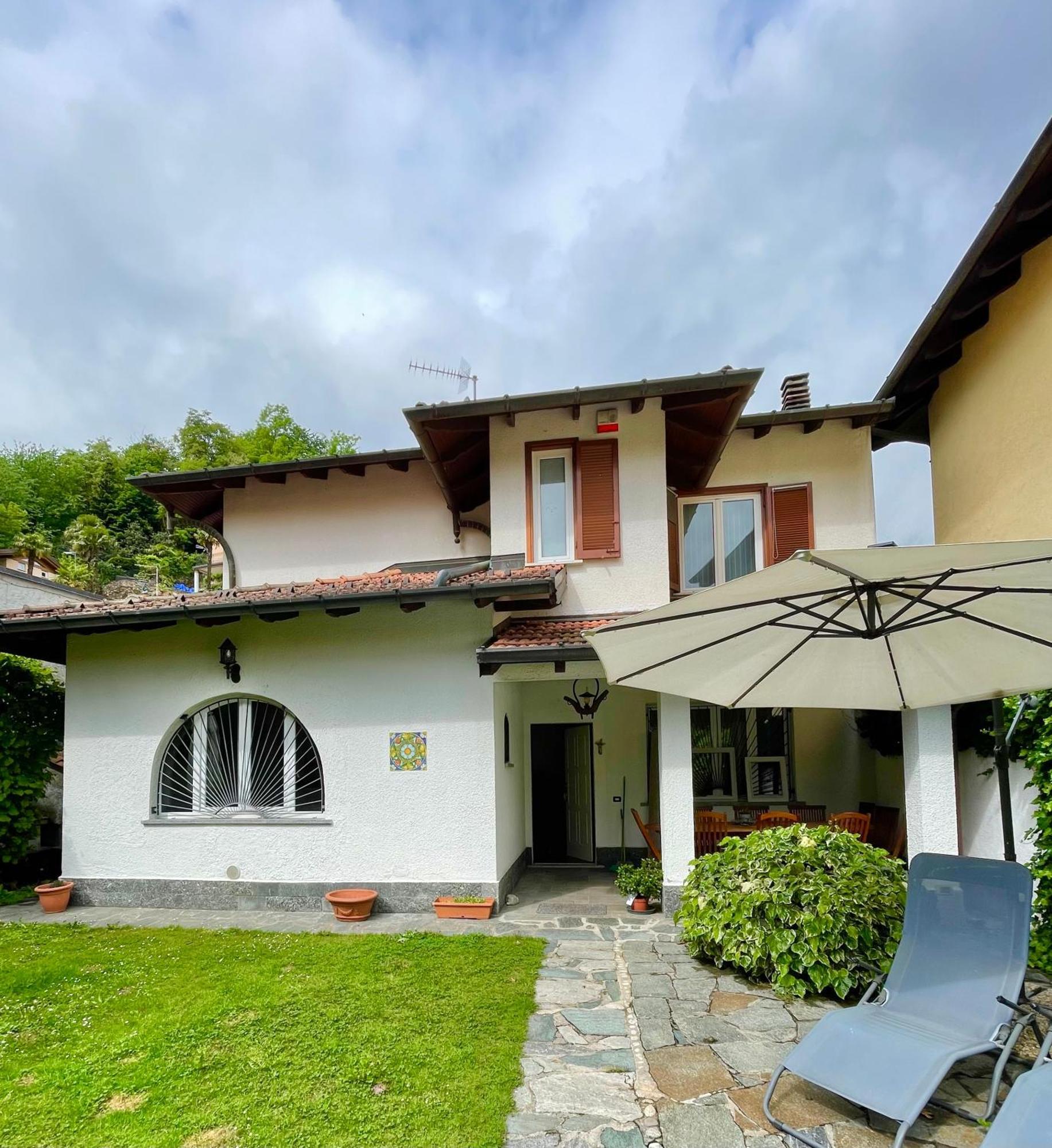 Villa Mia Lugano Lake Brusimpiano Εξωτερικό φωτογραφία